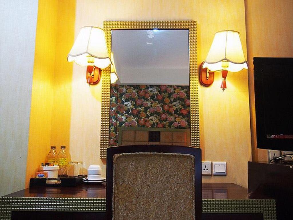 ホテル ザ プリヴィ スイーツ パッタヤー エクステリア 写真